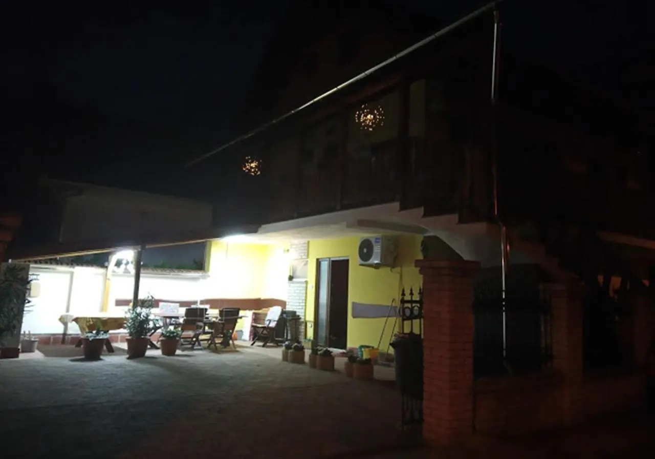 Bazsi Apartman Hajdúszoboszló Ungarn