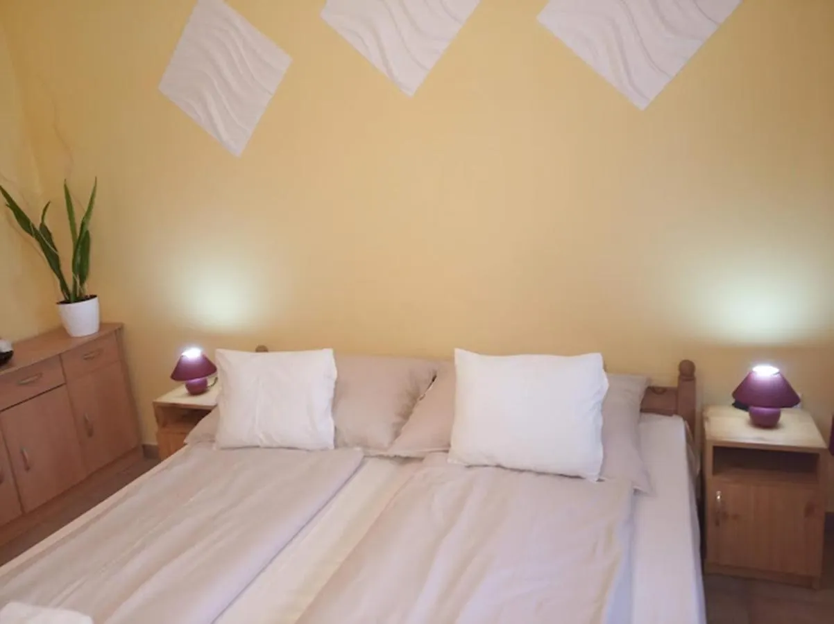 Bazsi Apartman Hajdúszoboszló Ungarn