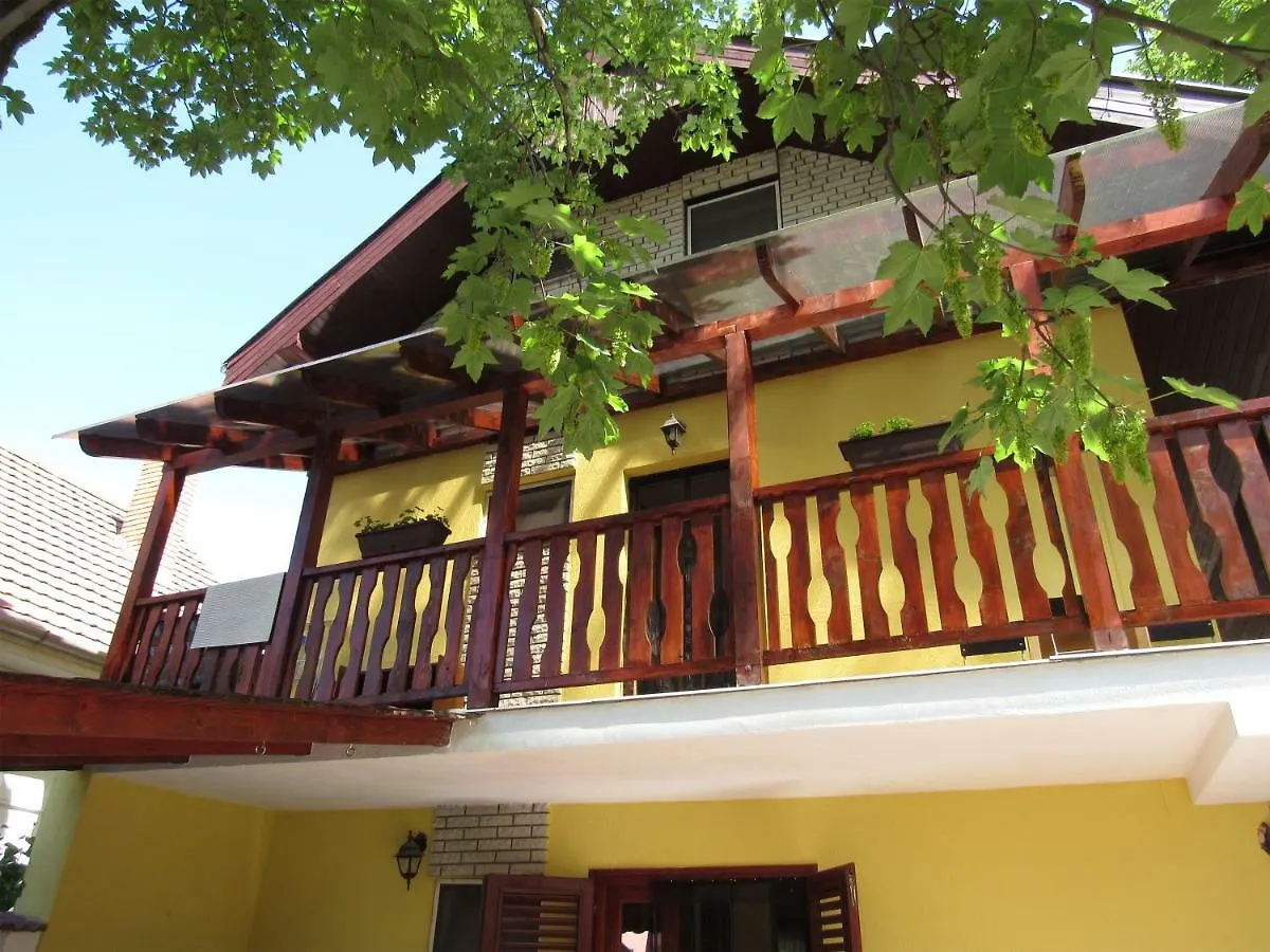 Apartment Bazsi Apartman Hajdúszoboszló